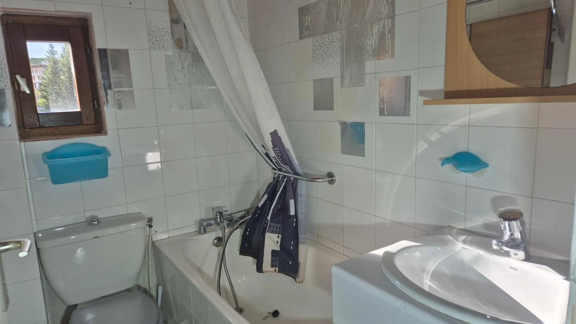 Apartment Appartement Familial Au Revard Vue Sur Le Jardin D'Enfant Et Pistes Les Deserts
