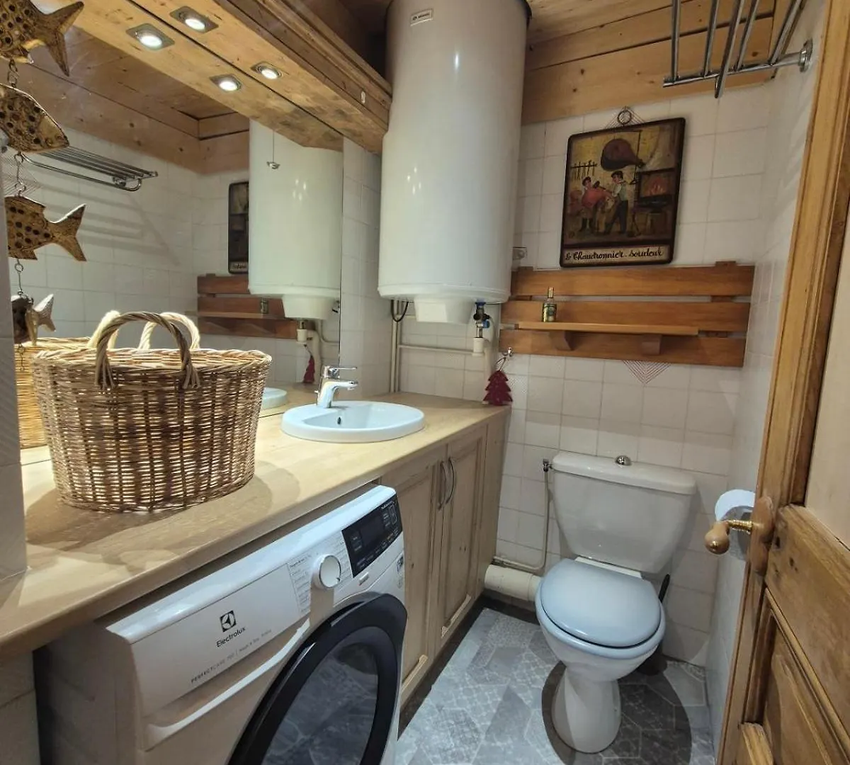 Apartment Appartement Familial Au Revard Vue Sur Le Jardin D'Enfant Et Pistes Les Deserts  France