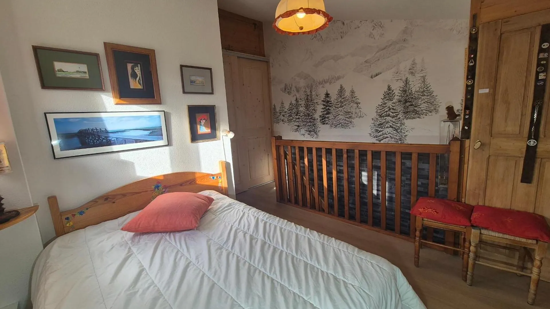 Apartment Appartement Familial Au Revard Vue Sur Le Jardin D'Enfant Et Pistes Les Deserts